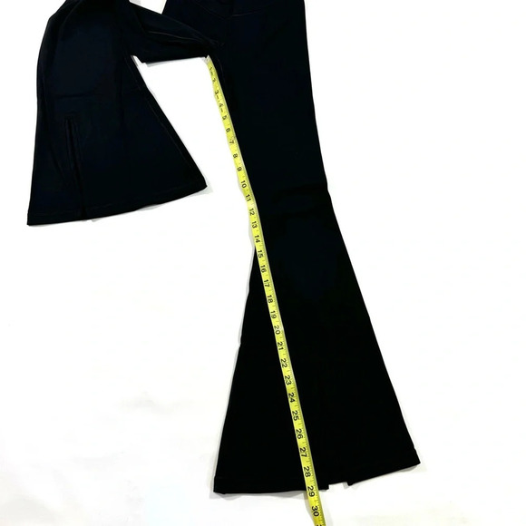 New Aerie Offline Real Me Xtra Flare Yoga Pants Split Hem - Picture 8 of 10